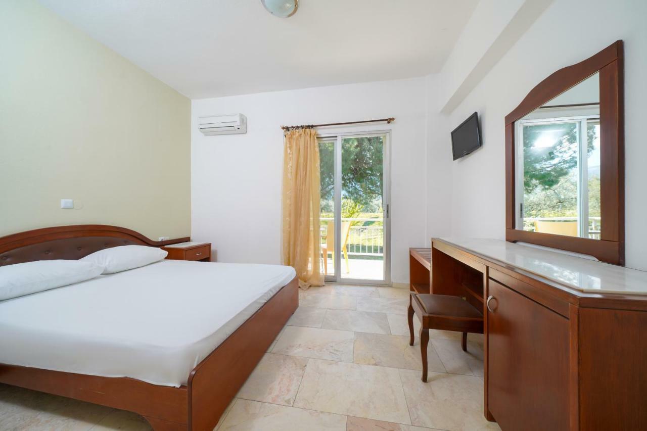 Pension Lakis Prínos Extérieur photo